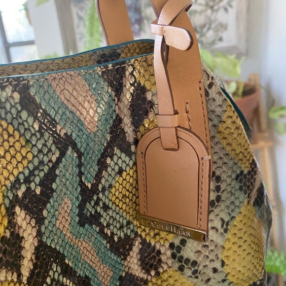 Cole Haan crossbody snake bag - Picture 4 of 14